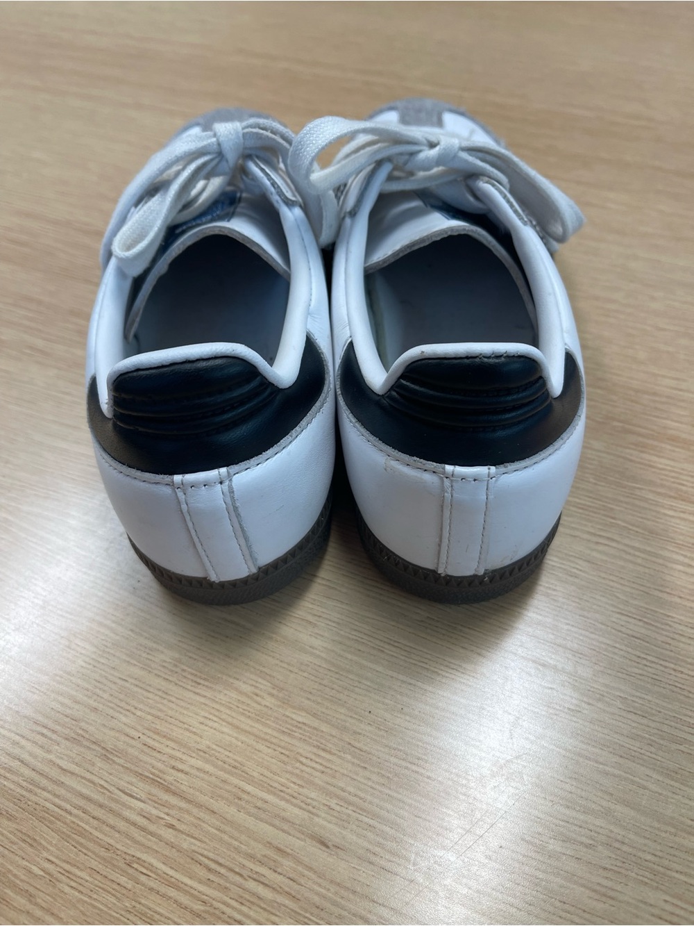 Adidas Sambas - black & white Male size 6 - Picture 3 of 6